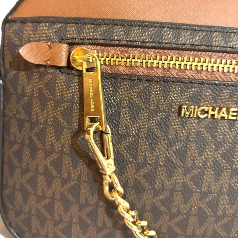 Michael kors MK signature print canvas shoulder handbag